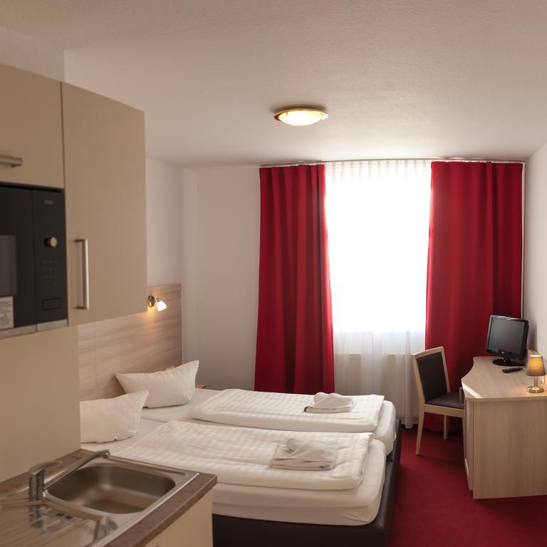 Apart Hotel Ferdinand Берлин Экстерьер фото